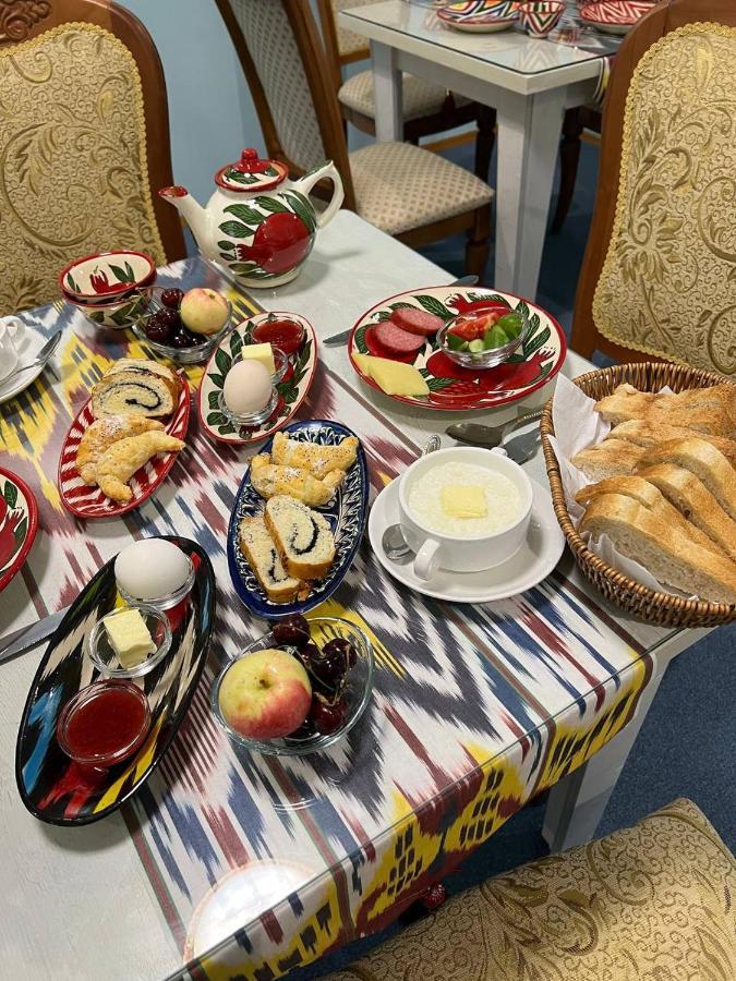 Loona Family Hostel Ташкент Экстерьер фото